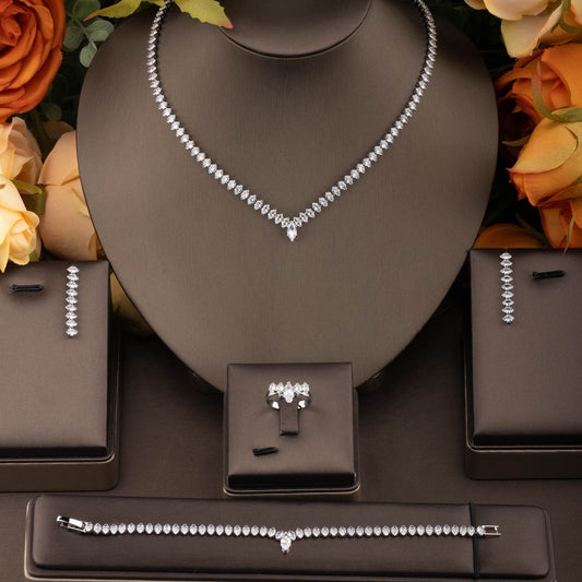 Stylish choker for girls